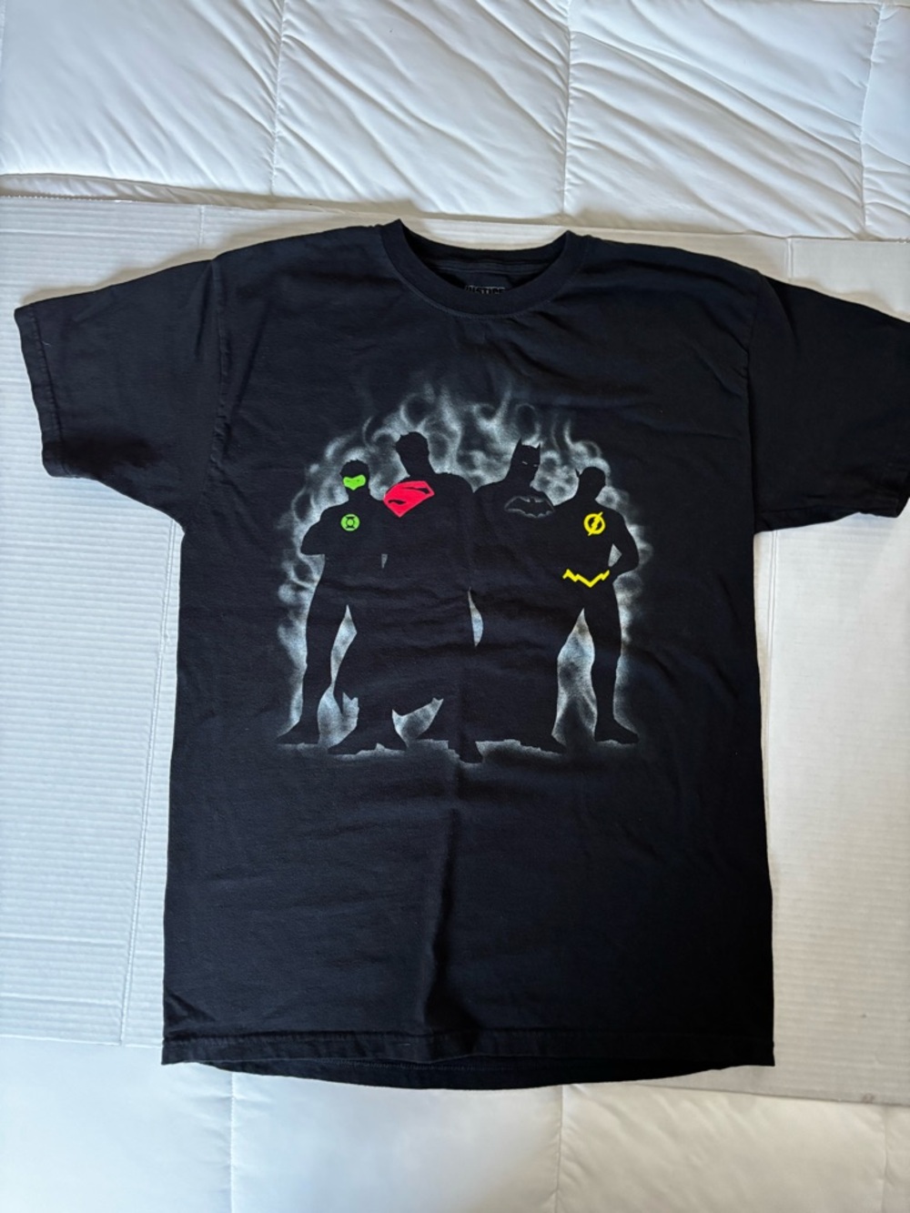 DC Comics Justice League Shadows Batman Superman Green LanternFlash T-shirt med